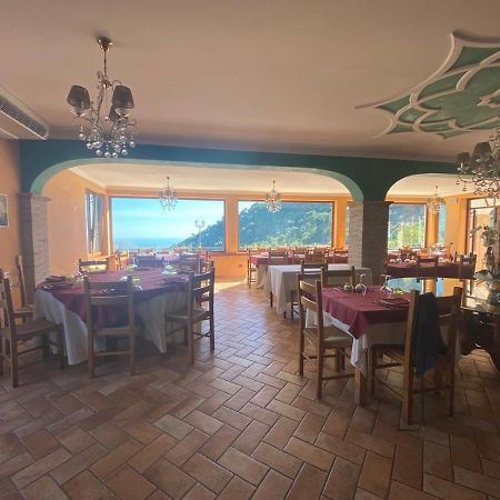 Agriturismo Collecammino Villa Lenola Buitenkant foto