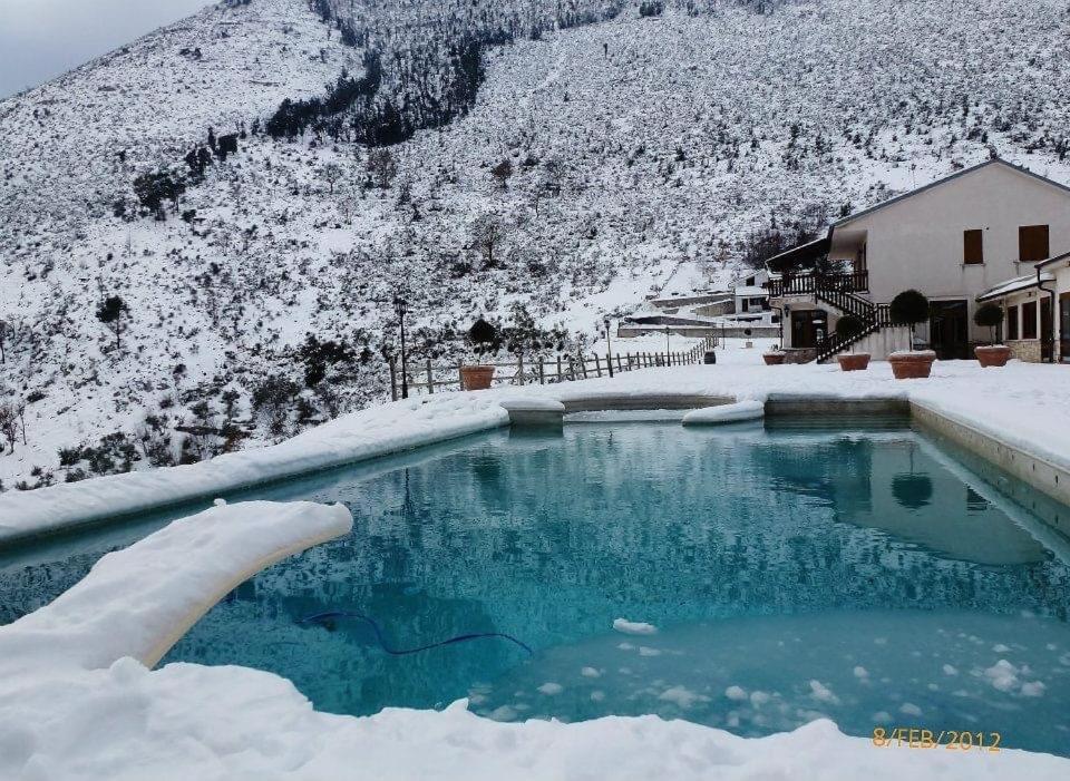 Agriturismo Collecammino Villa Lenola Buitenkant foto